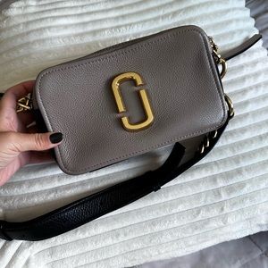 SOLD on Mercari 🚫 Marc Jacob’s the Softshot 21 crossbody